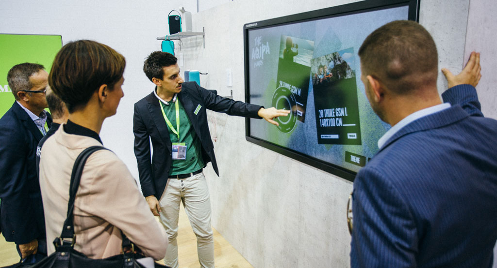 Stärken Sie Ihre innovative Position am Markt und grenzen Sie sich gegenüber dem Mitbewerb ab, indem Sie Ihren Kunden beeindruckende Apps auf Touch-Displays erstellen – mit p&p MultiTouch&reg;.